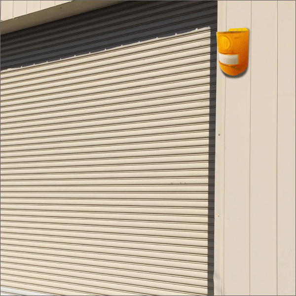 【ブロードウォッチ】人感センサー大音量警告灯 SEC-IR-LALARM