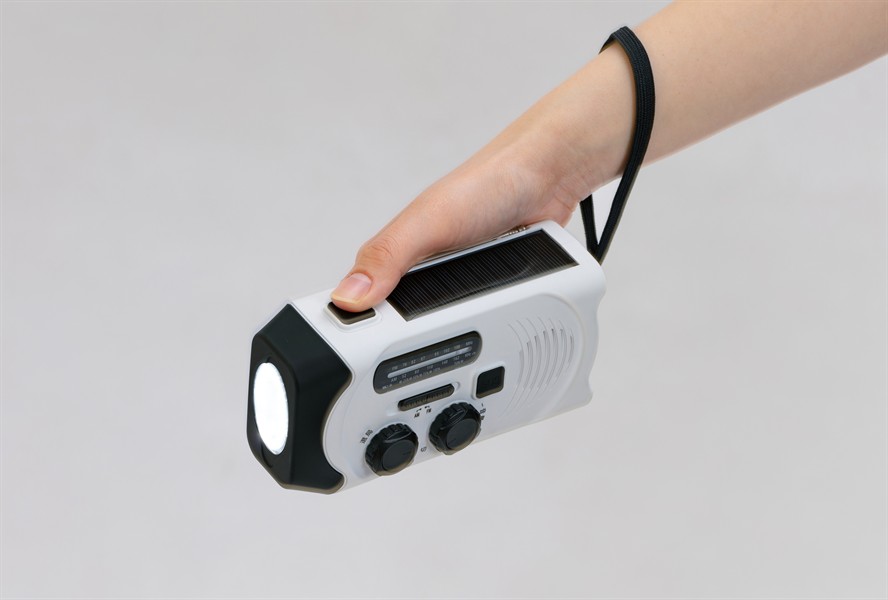 【アイリスオーヤマ】手回し充電ラジオライト JTL-29