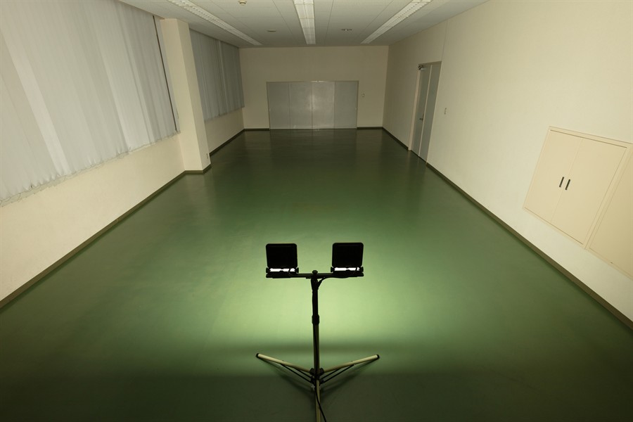 【アイリスオーヤマ】LEDスタンドライト 10000lm LWTL-10000ST